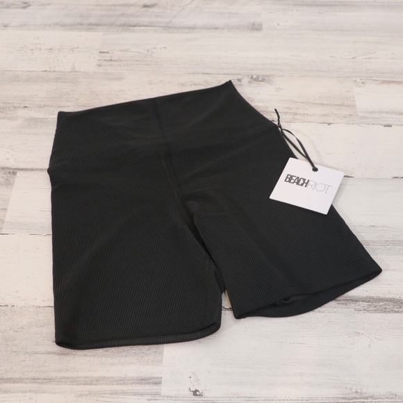 Beach Riot Core Collection Ribbed Bike Short Black Small NEW - Picture 3 of 7